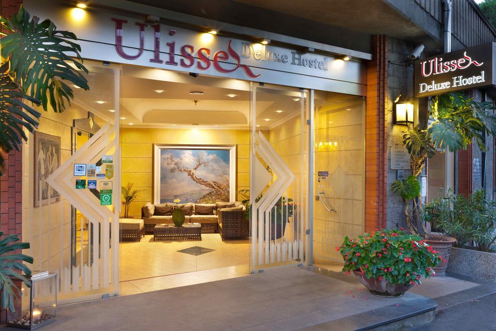 Ulisse Deluxe Hostel ซอร์เรนโต ภายนอก รูปภาพ